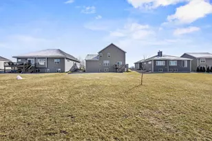 466 Crescendo Dr, Sun Prairie, WI 53590 - Photo 60