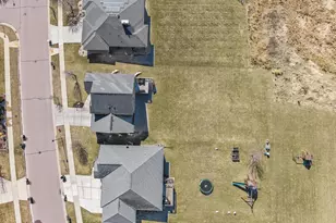 466 Crescendo Dr, Sun Prairie, WI 53590 - Photo 64