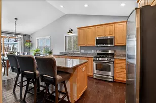 304 School Rd, Cottage Grove, WI 53527 - Photo 14