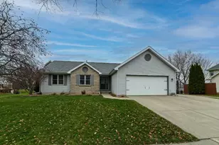 304 School Rd, Cottage Grove, WI 53527 - Photo 2