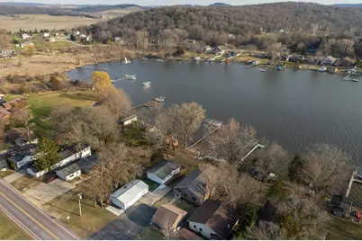 W11323 County Road V, Lodi, WI 53555 - Photo 2