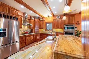 5728 Lake Edge Rd, Mcfarland, WI 53558 - Photo 6