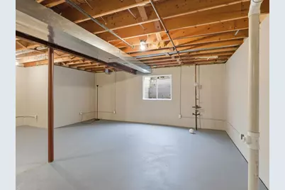 1112 Lombardi Way, Waukesha, WI 53186 - Photo 18