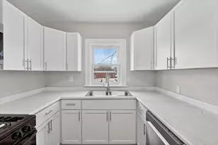 514 Locust St, Beloit, WI 53511 - Photo 14