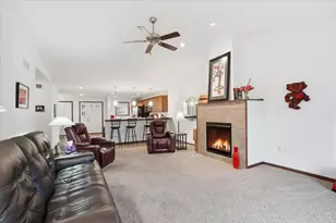 178 Elliott Ln, Oregon, WI 53575 - Photo 10