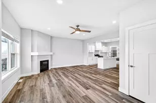 2817 Frisee Dr, Fitchburg, WI 53711 - Photo 6