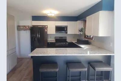 116 Meadow Lane, DeForest, WI 53532 - Photo 4