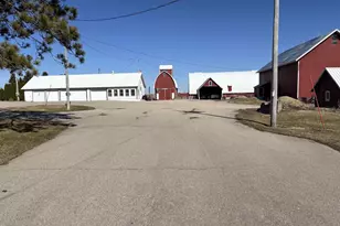 W7900 Meek Rd, Arlington, WI 53911 - Photo 24