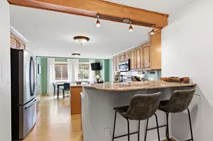 5158 Spring Ct, Madison, WI 53705 - Photo 10