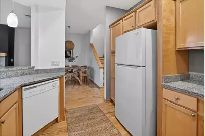 8242 Starr Grass Drive, Madison, WI 53719 - Photo 14