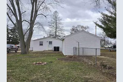 1355 Townline Avenue, Beloit, WI 53511 - Photo 36