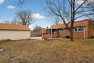 2020 S Cottage Ave, Beloit, WI 53511 - Photo 2