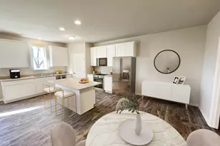 316 Carolina St, Belleville, WI 53508 - Photo 4