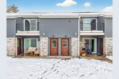 306 Whispering Pines Way, Fitchburg, WI 53713 - Photo 2