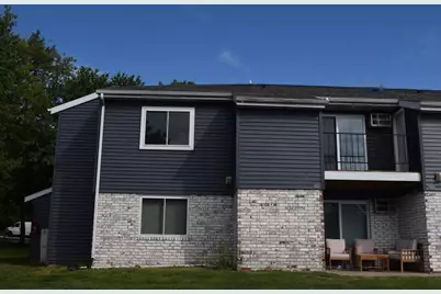 306 Whispering Pines Way, Fitchburg, WI 53713 - Photo 2