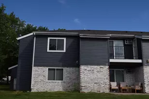 306 Whispering Pines Way, Fitchburg, WI 53713 - Photo 2