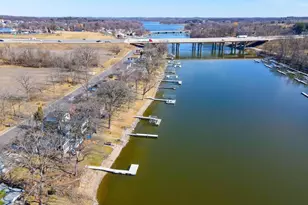 382 E Richardson Springs Rd, Edgerton, WI 53534 - Photo 10