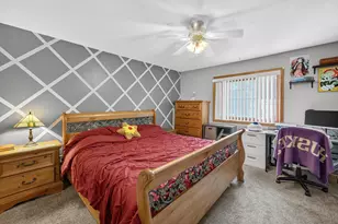 604 Robin Dr, Sun Prairie, WI 53590 - Photo 14