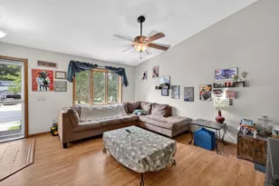 604 Robin Dr, Sun Prairie, WI 53590 - Photo 20