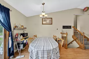 604 Robin Dr, Sun Prairie, WI 53590 - Photo 10