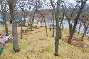 284 E Richardson Springs Rd, Edgerton, WI 53534 - Photo 4