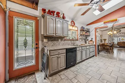 284 E Richardson Springs Road, Edgerton, WI 53534 - Photo 10