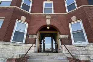 15 N High St, Janesville, WI 53548 - Photo 2