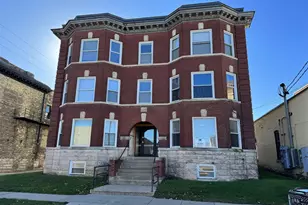 15 N High St, Janesville, WI 53548 - Photo 1