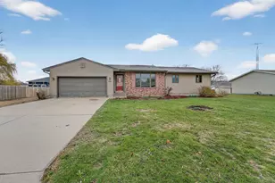 588 Washington St, Monticello, WI 53570 - Photo 2