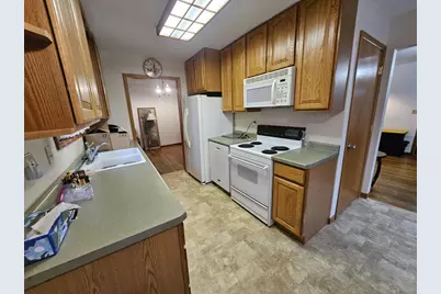 1925 Cleveland Street, Beloit, WI 53511 - Photo 8