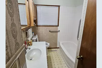 1925 Cleveland Street, Beloit, WI 53511 - Photo 12