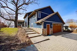 N4235 Hillside Ln, Cambridge, WI 53523 - Photo 2