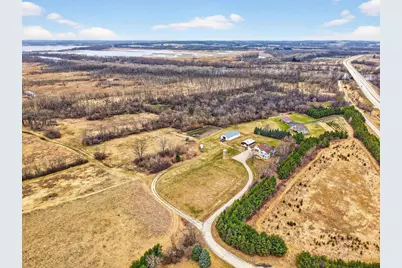 W6904 Schwemmer Lane, Fort Atkinson, WI 53538 - Photo 68