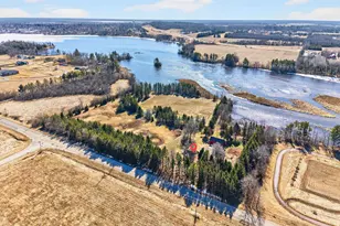 E5407 Haire Rd, Weyauwega, WI 54983 - Photo 12