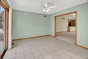 608 Springbrook Cir, DeForest, WI 53532 - Photo 20