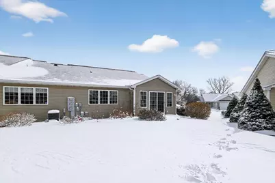 608 Springbrook Circle, DeForest, WI 53532 - Photo 44