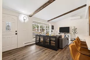 W5613 Cherokee Ln, New Lisbon, WI 53950 - Photo 10