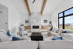 1403 Atlas Trail, Waunakee, WI 53597 - Photo 4