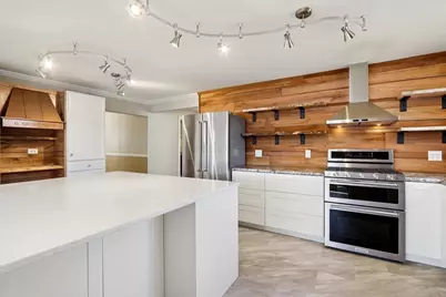 W10580 Tipperary Road, Poynette, WI 53955 - Photo 12