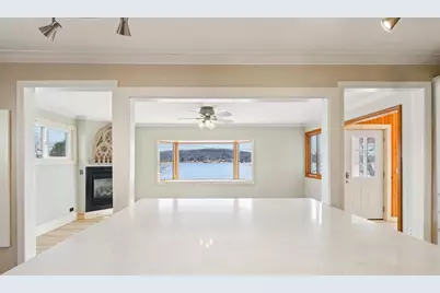 W10580 Tipperary Road, Poynette, WI 53955 - Photo 8