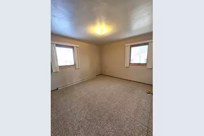 160 Ackerman Avenue, Waupun, WI 53963 - Photo 8