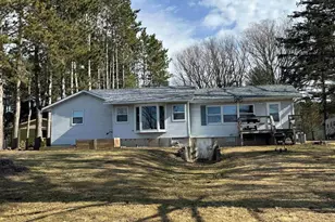 N5015 Fox River Ln, Princeton, WI 54968 - Photo 2