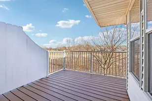 726 Clardell Dr, Sun Prairie, WI 53590 - Photo 22