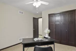 5 Cedarberry Cir, Verona, WI 53593 - Photo 28