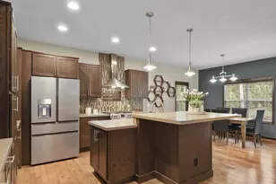 5 Cedarberry Cir, Verona, WI 53593 - Photo 2