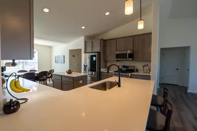 217 Wollet Drive, Fort Atkinson, WI 53538 - Photo 4