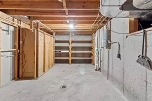 1310 W Circle Dr, Sparta, WI 54656 - Photo 40