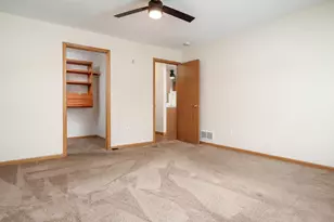 2530 Edgewood Dr, Beloit, WI 53511 - Photo 30