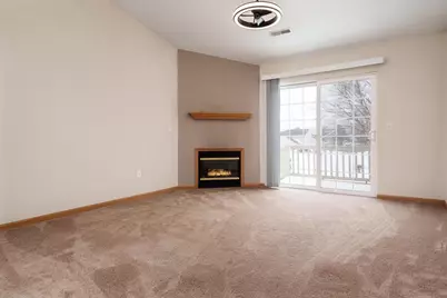 2530 Edgewood Drive #38, Beloit, WI 53511 - Photo 6