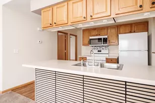 2530 Edgewood Dr, Beloit, WI 53511 - Photo 22